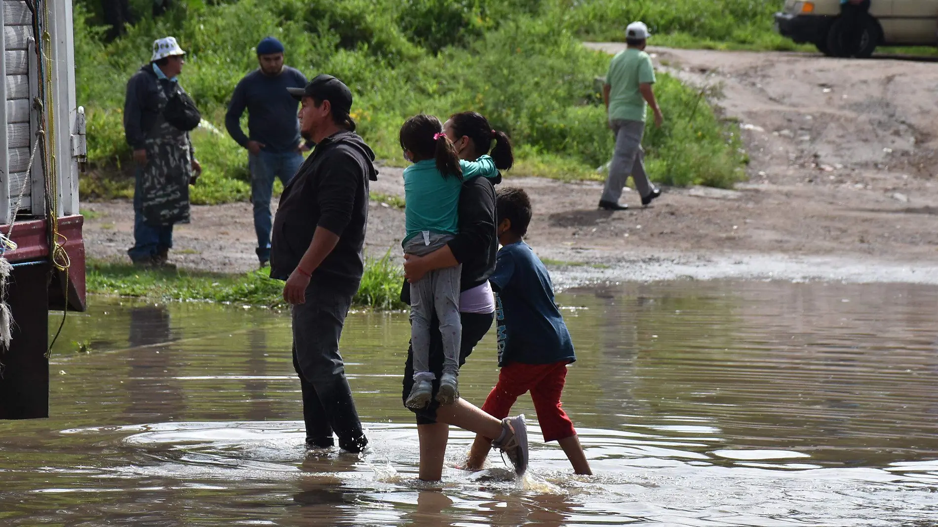 sjr En alerta estan vecinos